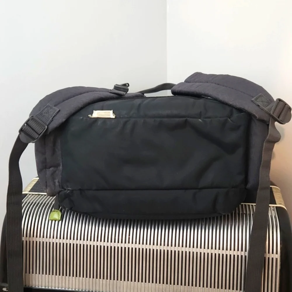 AWESOME EDDIE BAUER DIAPER BAG BACKPACK W/3-INSULATED POCKETS & WIPE HOLDER